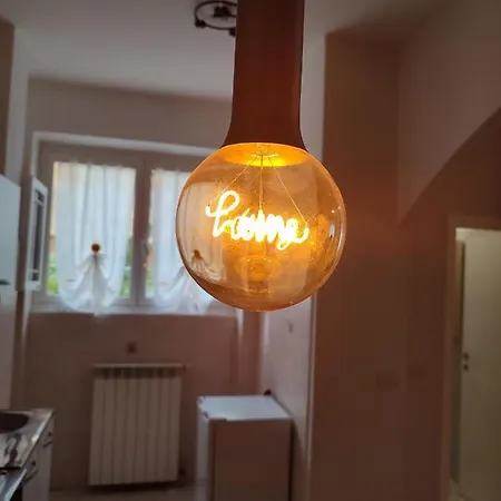 Lägenhet Malu Lido di Ostia